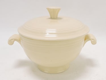 Fiesta covered onion soup, ivory