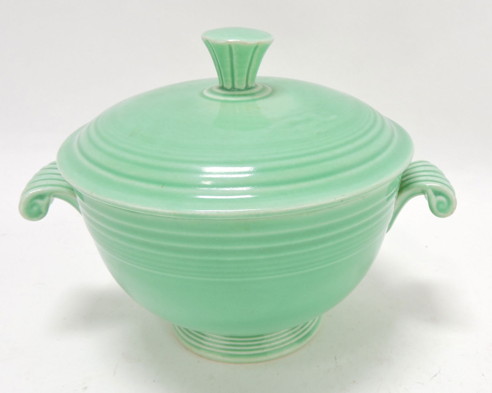 Fiesta covered onion soup, green: .