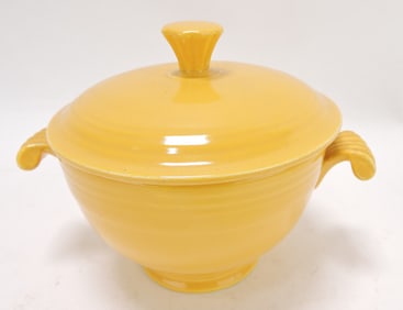 Fiesta covered onion soup, yellow,