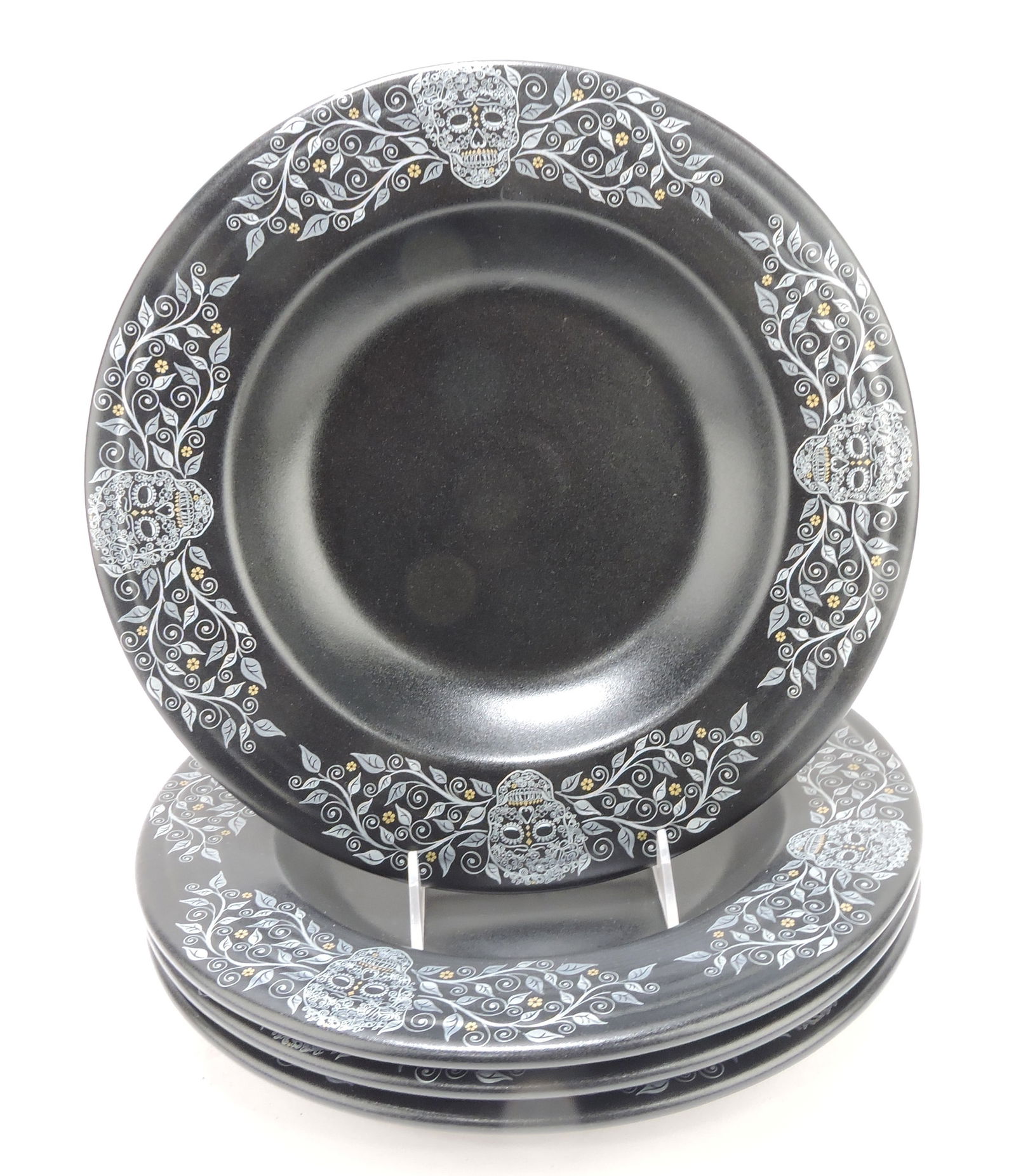 Fiesta Post 86 Skull and Ivy set of (1 of 1)