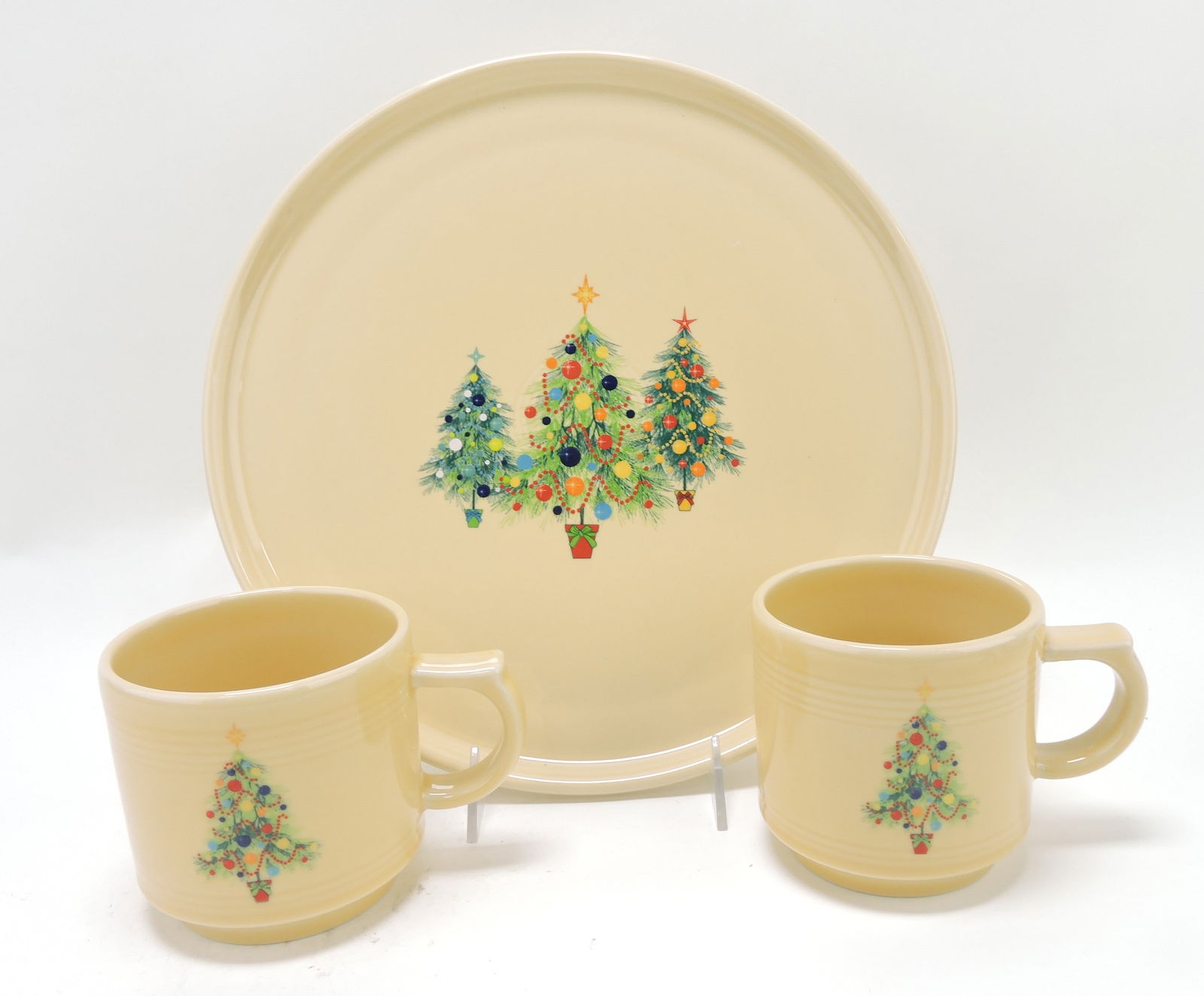 Fiesta Post 86 12" Christmas Tree pizza (1 of 1)