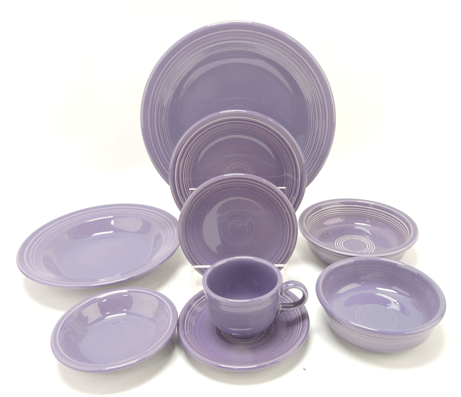 Fiesta Post 86 lilac 9 pc place setting (1 of 1)