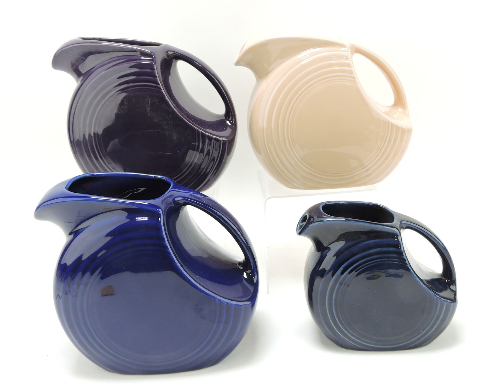 Fiesta Post 86 disc pitcher group: (1 of 1)