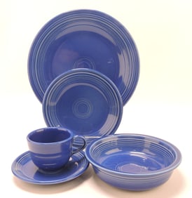 Fiesta Post 86 5 pc place setting,