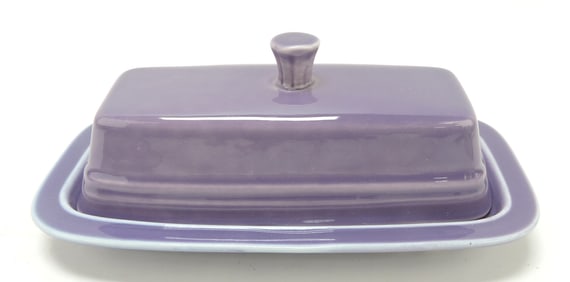 Fiesta Post 86 butter dish, lilac,