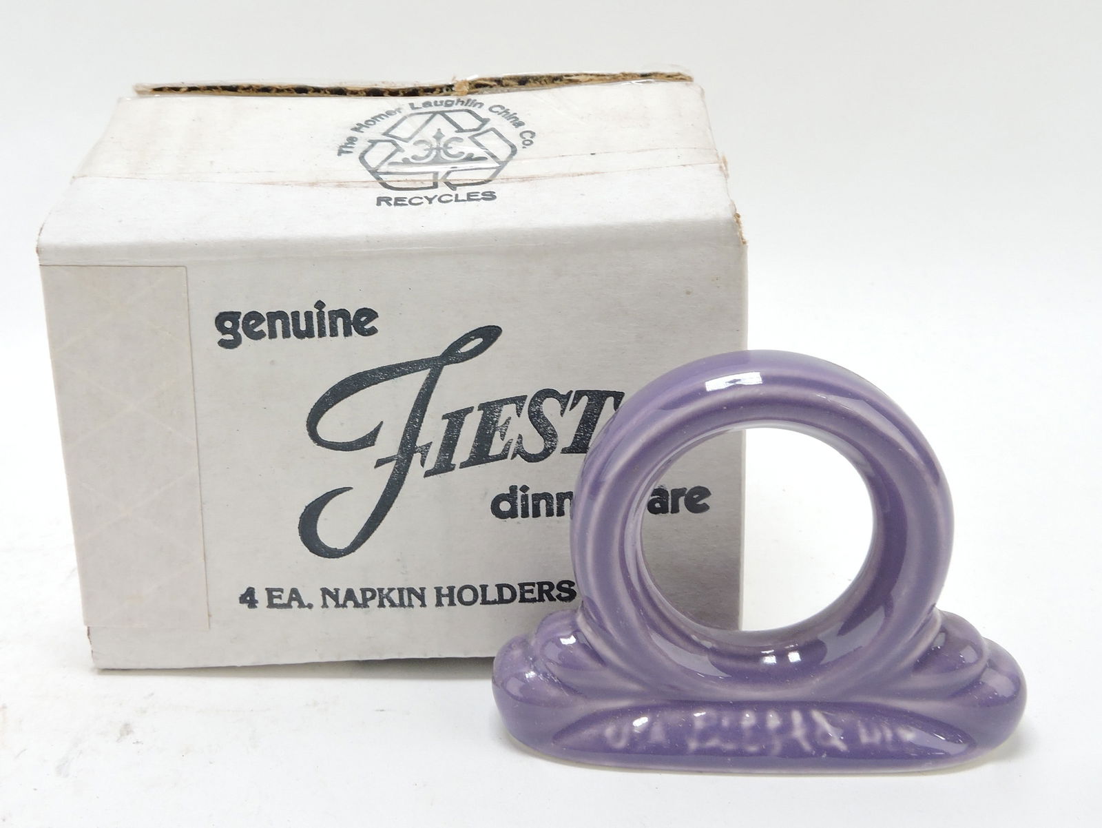 Fiesta Post 86 set of 4 napkin rings, (1 of 1)