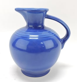 Fiesta Post 86 carafe, sapphire, 8"