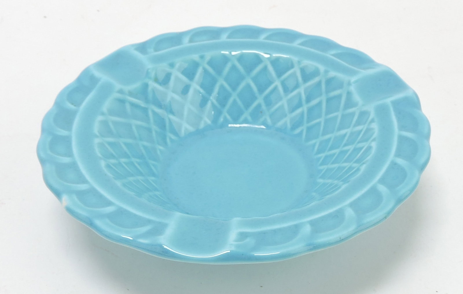Harlequin basketweave ashtray, 4 1/2",: turquoise