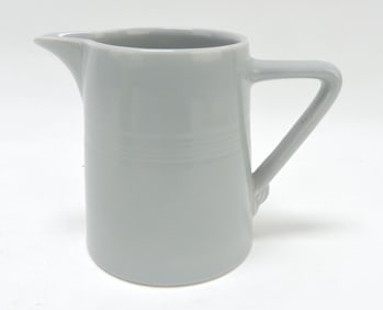 Harlequin 22 oz jug, 4 3/4", gray