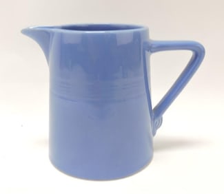 Harlequin 22 oz jug, 4 3/4", mauve