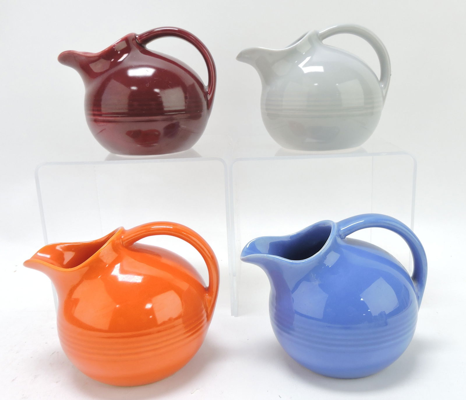 Harlequin lot of 4 novelty creamers, 4": .