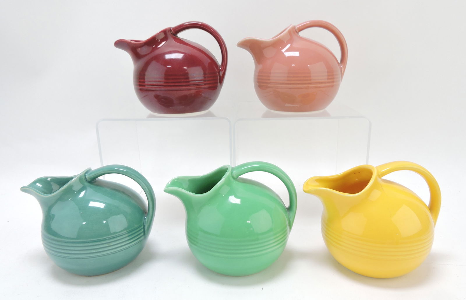 Harlequin lot of 5 novelty creamers, 4": .