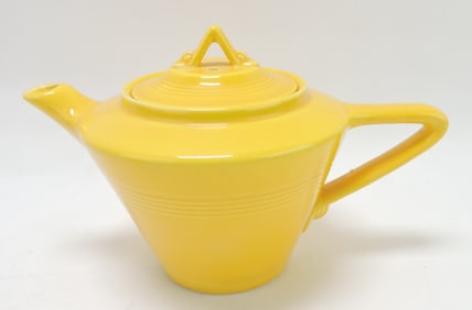 Harlequin teapot, 6", yellow