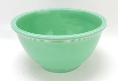 Kitchen Kraft 10 1/4" mixing bowl, green