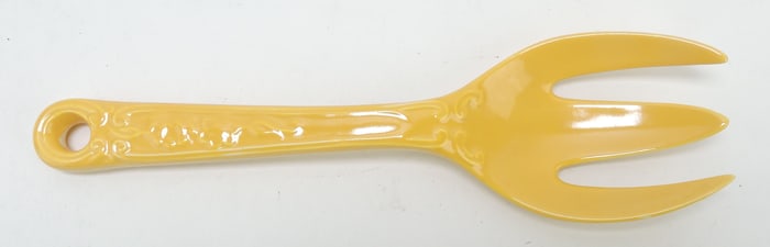 Kitchen Kraft fork, yellow, 10"