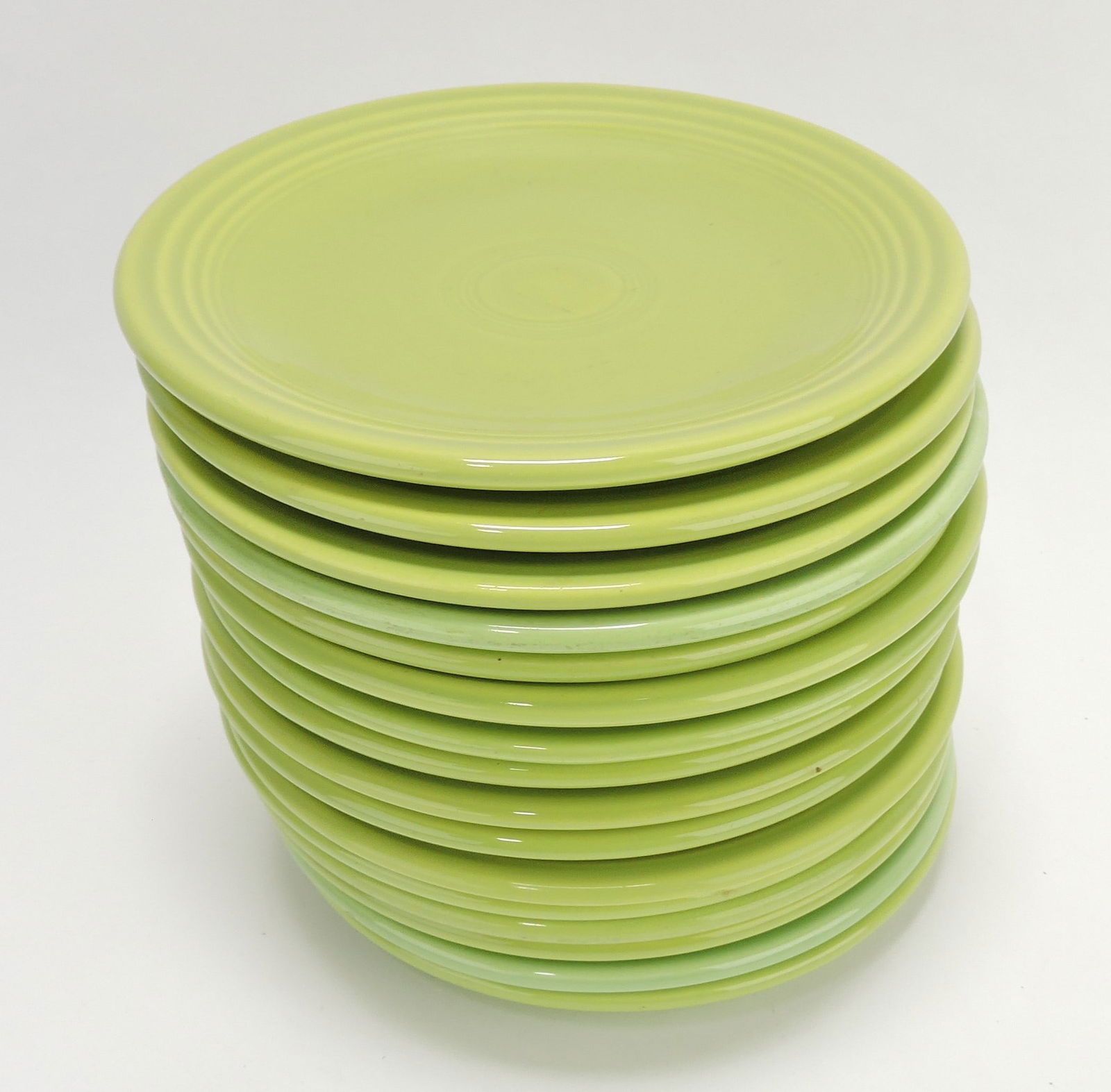 Fiesta 6" plate group, 16 chartreuse: .