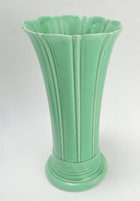 Fiesta 10" flower vase, green