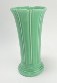 Fiesta 8" flower vase, green