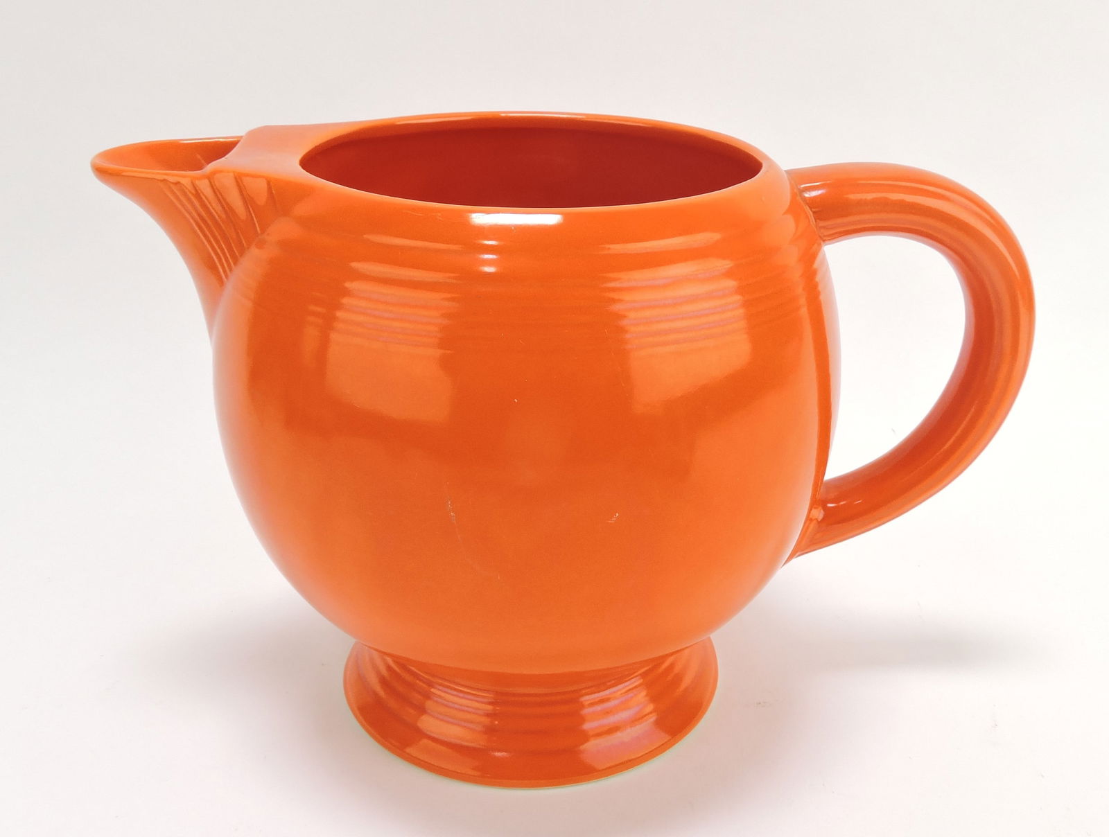 Fiesta ice lip pitcher, red (1 of 1)