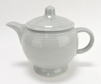 Fiesta medium teapot, gray