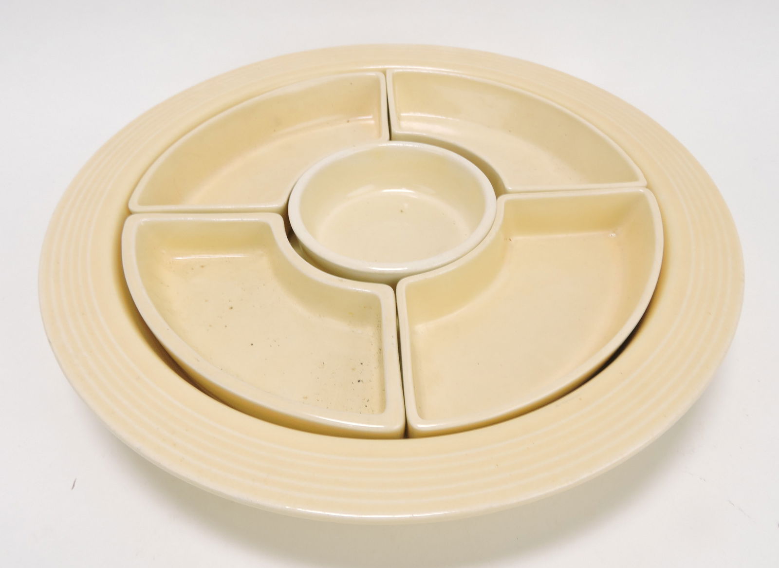 Fiesta relish tray, ivory (1 of 1)