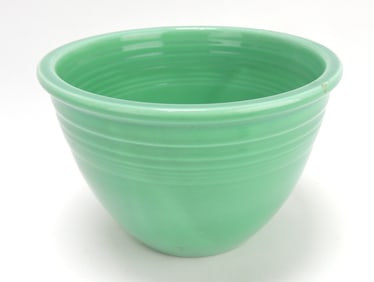 Fiesta #3 mixing bowl, green, minor