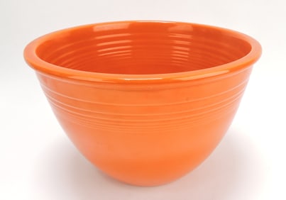 Fiesta #5 mixing bowl, red, inside rings