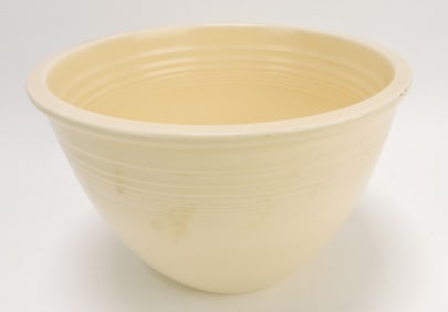 Fiesta #5 mixing bowl, ivory, inside