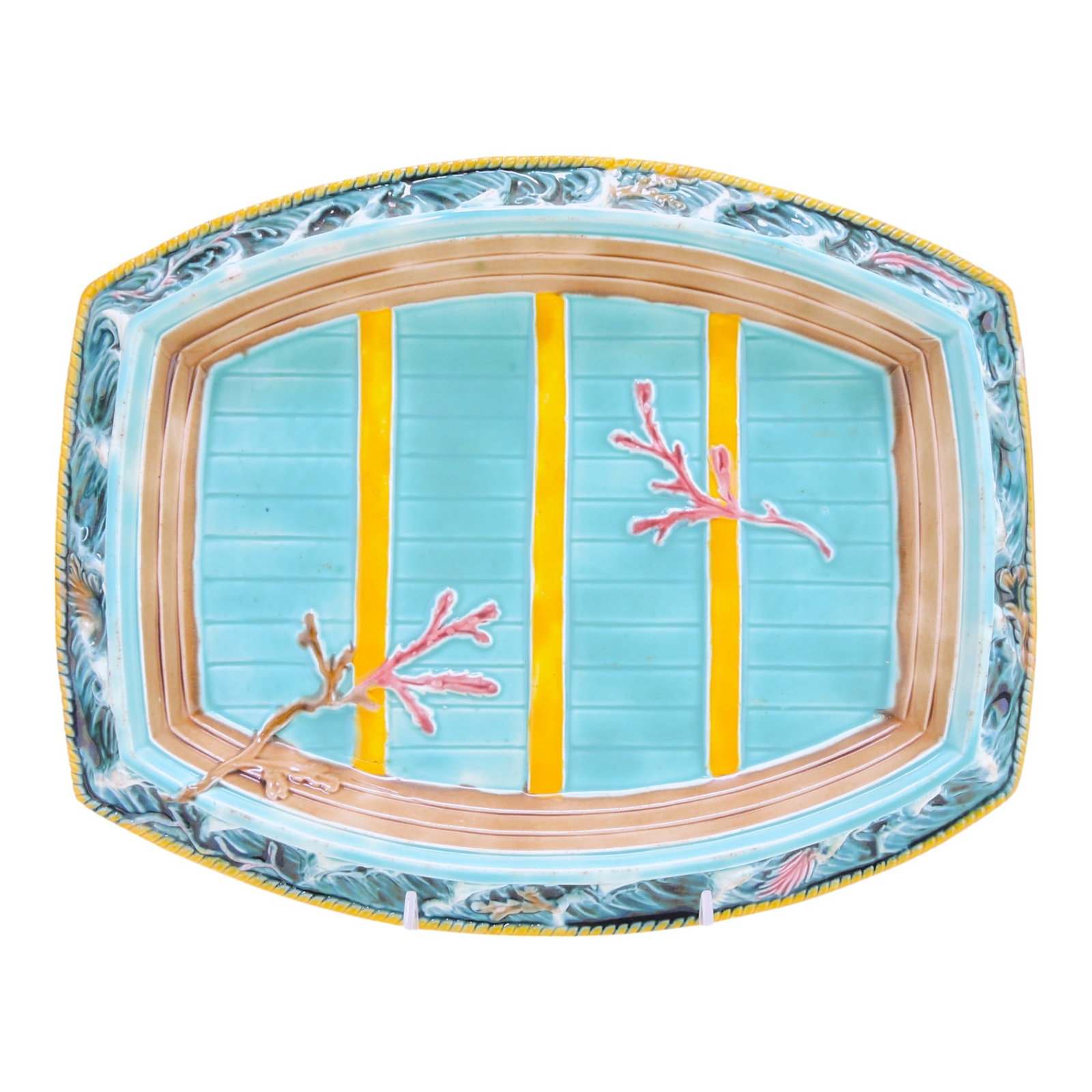 Wedgwood majolica crate on waves: platter, chip to foot rim on underside, 12 1/2" x 10"