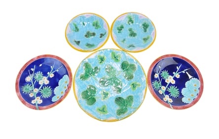 George Jones majolica napkin plate