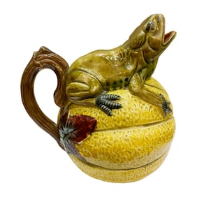 Thomas Forester Majolica Frog