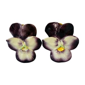 Pair of Portuguses majolica pansy