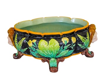 Copeland majolica Lion jardiniere