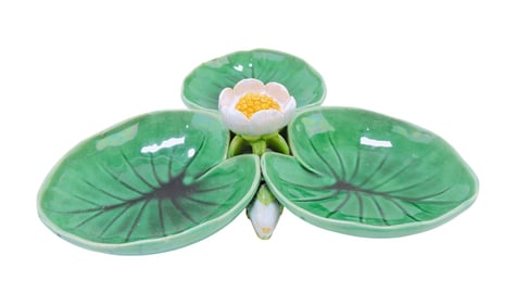 Minton majolica pond lily trifoil server,