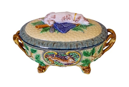 Minton majolica gun dog tureen and