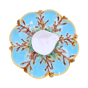 George Jones majolica 8 well