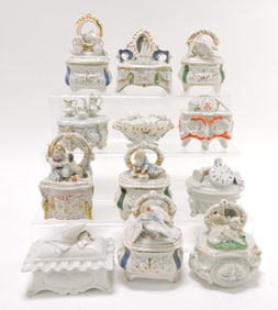Staffordshire / porcelain lot of 12