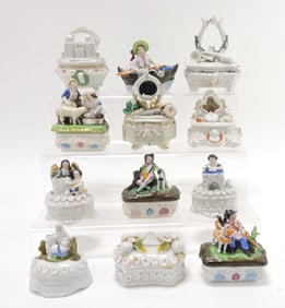 Staffordshire / porcelain lot of 12