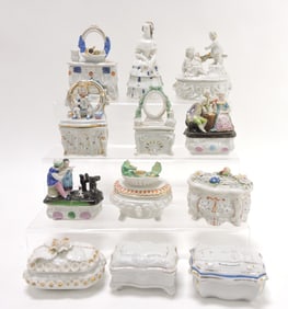 Staffordshire / porcelain lot of 12