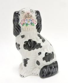 Staffordshire black & white flower