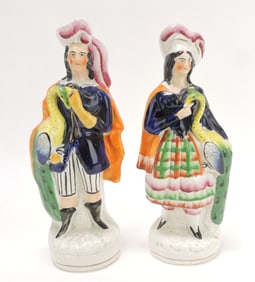Staffordshire pair of figures, 9 1/2",