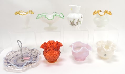 Fenton lot of 8 pieces, 4" to 8"
