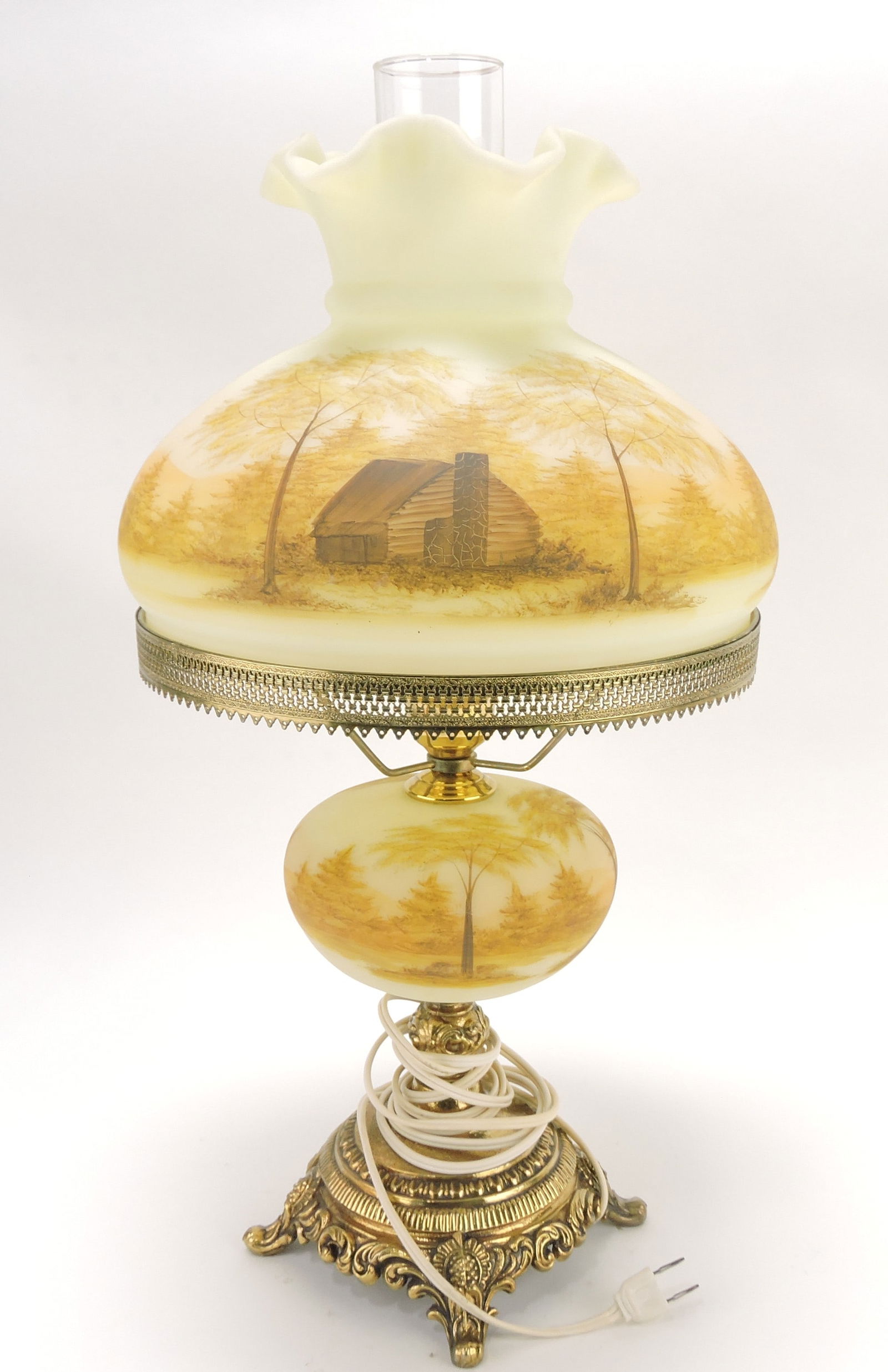 Fenton student lamp with log cabin (1 of 1)