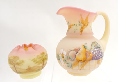 Fenton Burmese rose bowl 3 1/2",