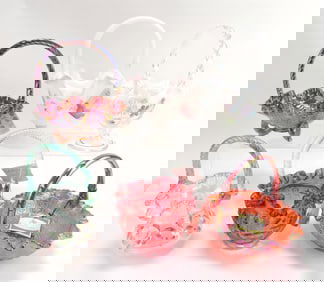 Fenton lot of 6 glass baskets,