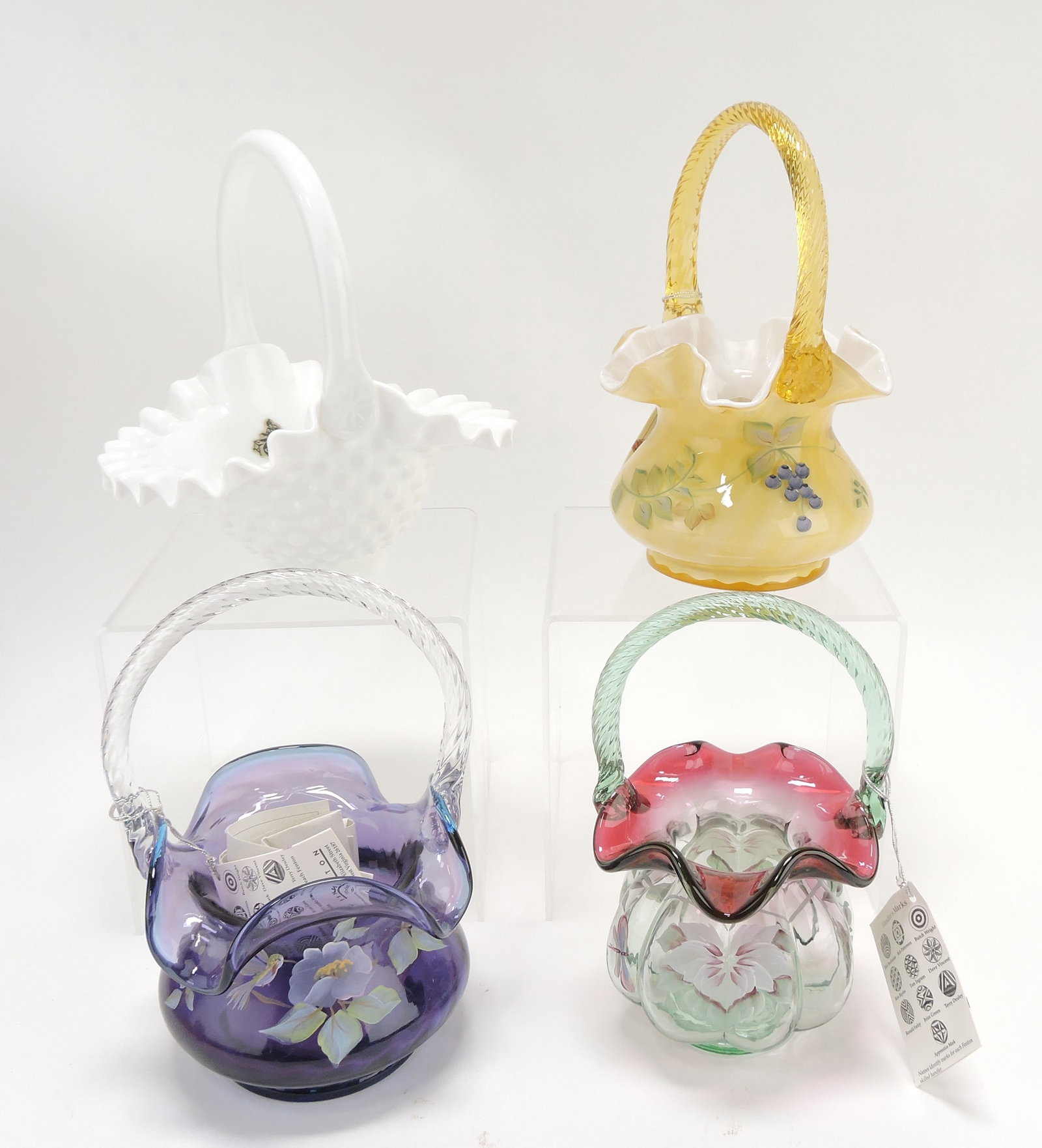 Fenton lot of 4 baskets, (1 of 1)
