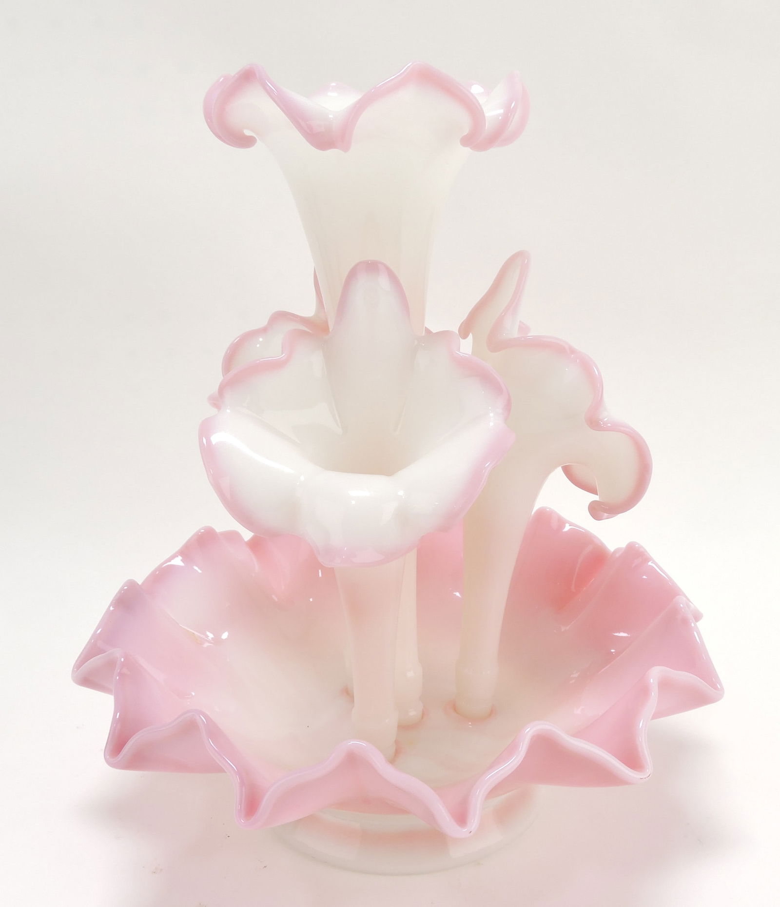 Fenton Rosalene four horn epergne (1 of 1)