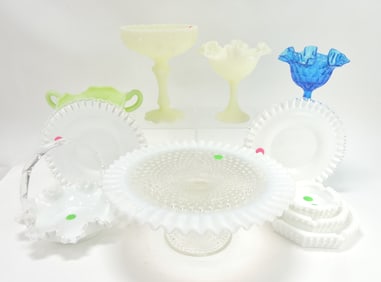Fenton lot of 9 assorted pieces