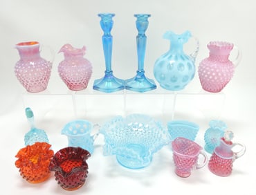 Fenton lot of 15 assorted pieces
