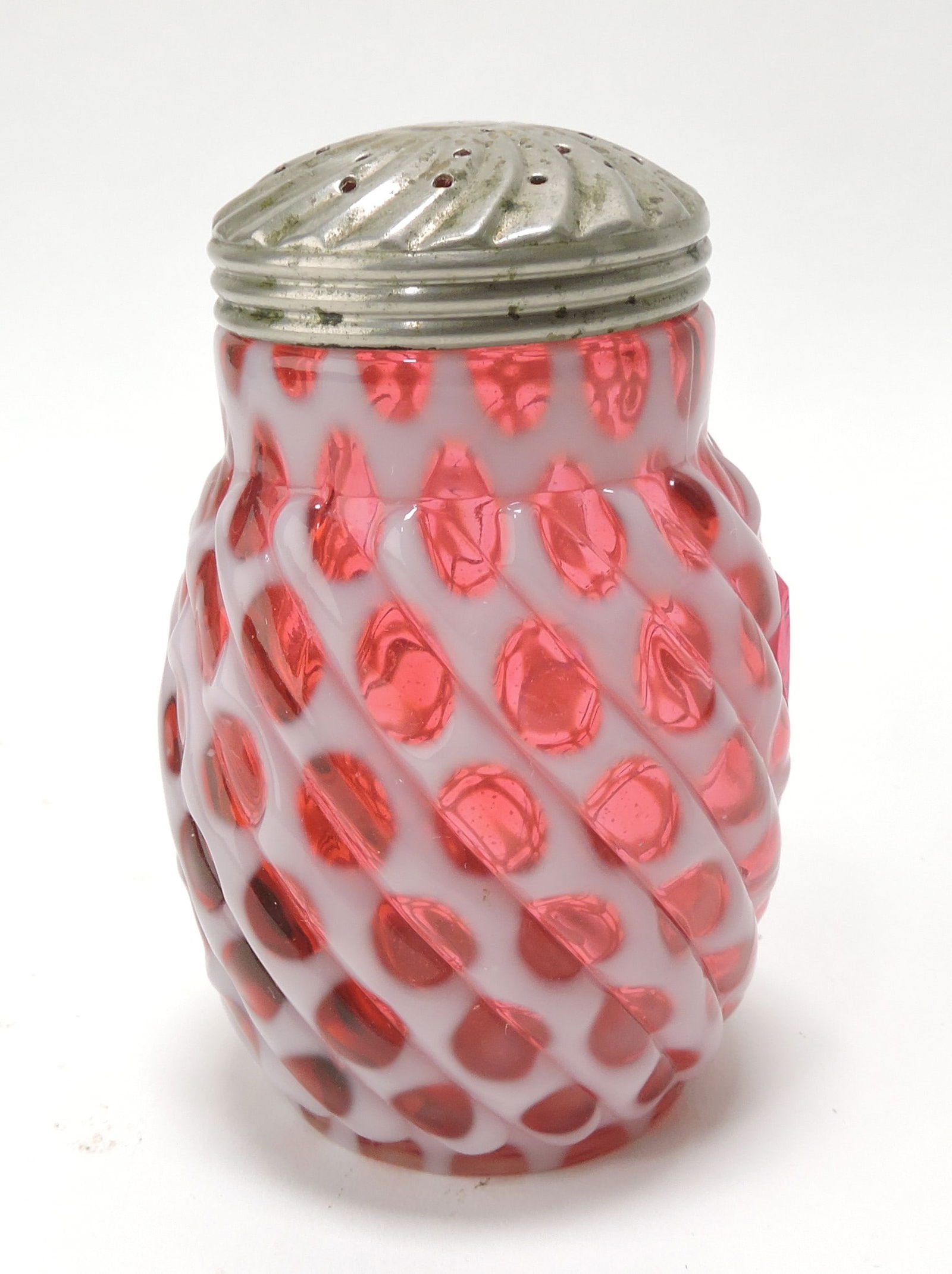 Cranberry opalescent big window (1 of 1)